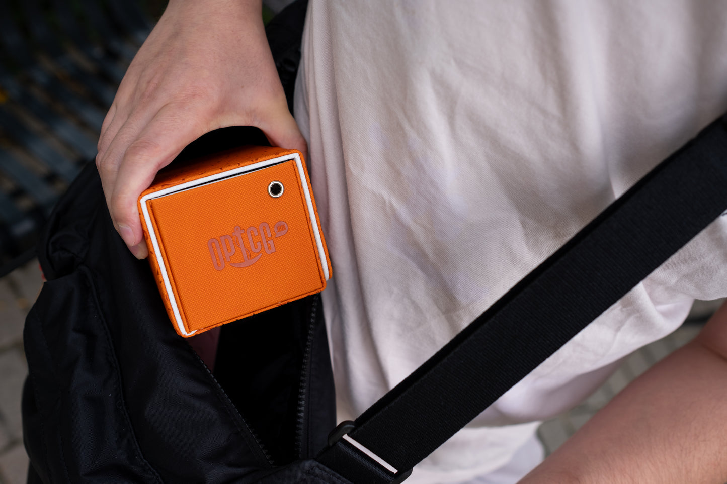 Engraved Pattern OPTCG Deckbox