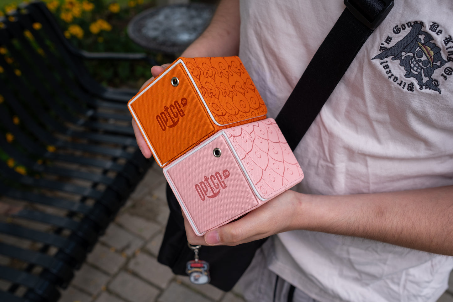 Engraved Pattern OPTCG Deckbox