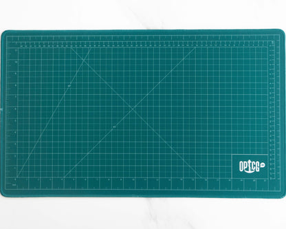Definitely not a real cutting mat (14"x24")
